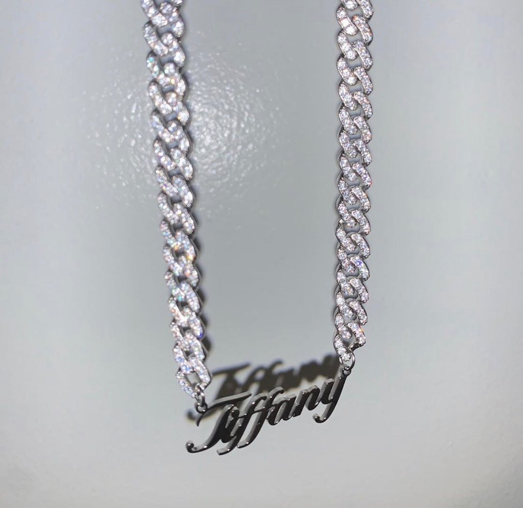 Cuban Link Nameplate Pendant